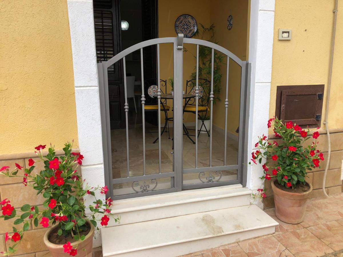 Casa Vacanze Makari Trappeto  Eksteriør bilde